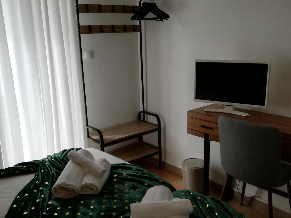 Victoria Guest House Фурнаш Екстер'єр фото
