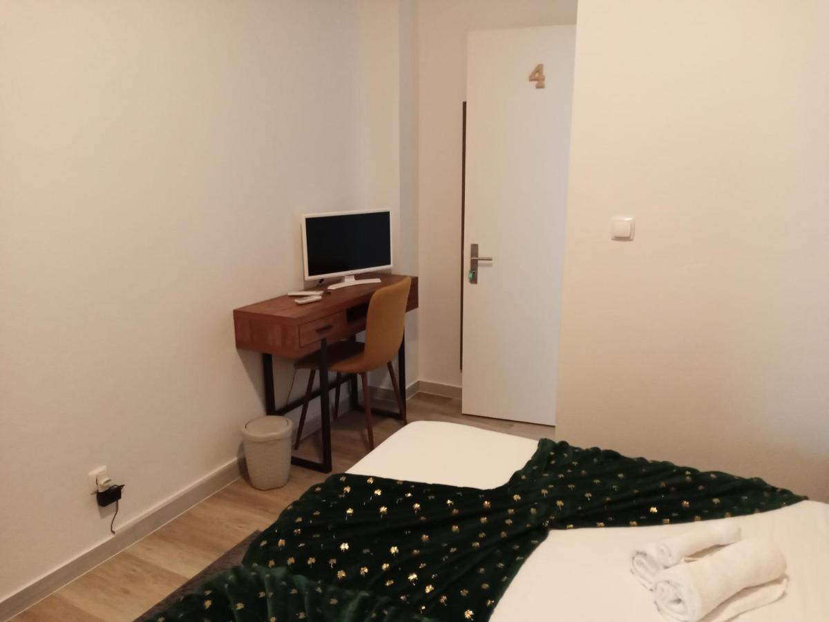 Victoria Guest House Фурнаш Екстер'єр фото