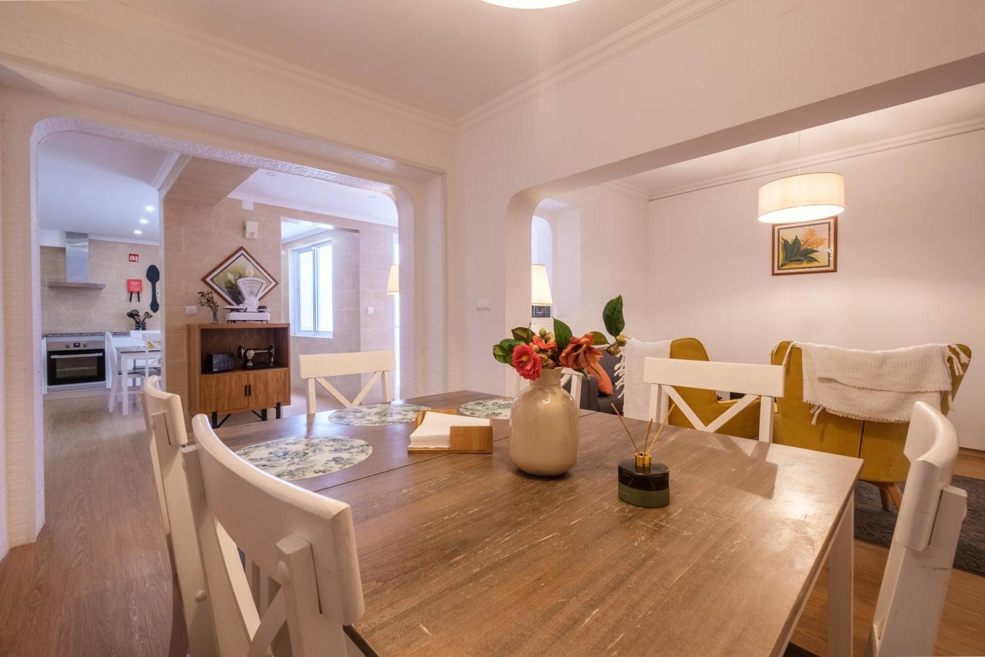 Victoria Guest House Фурнаш Екстер'єр фото