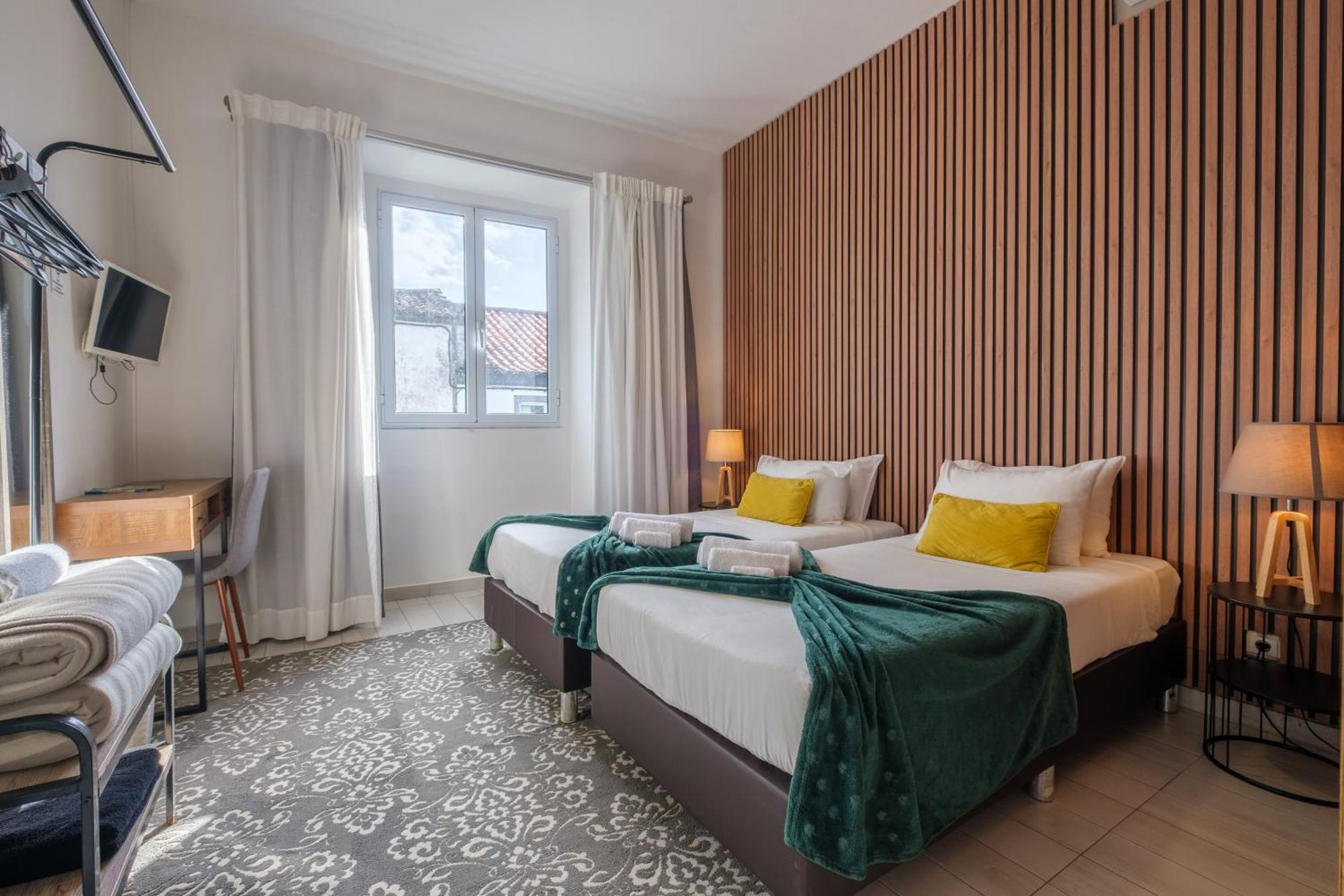 Victoria Guest House Фурнаш Екстер'єр фото
