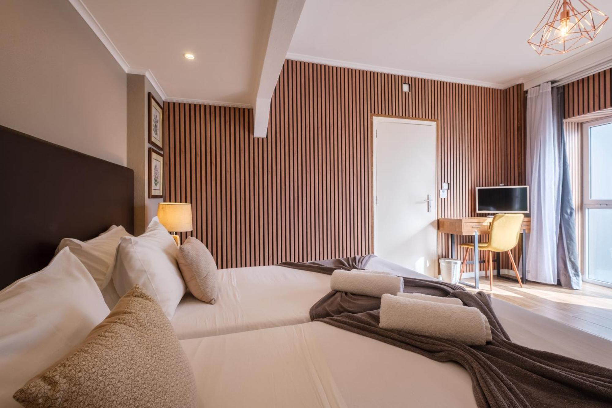 Victoria Guest House Фурнаш Екстер'єр фото