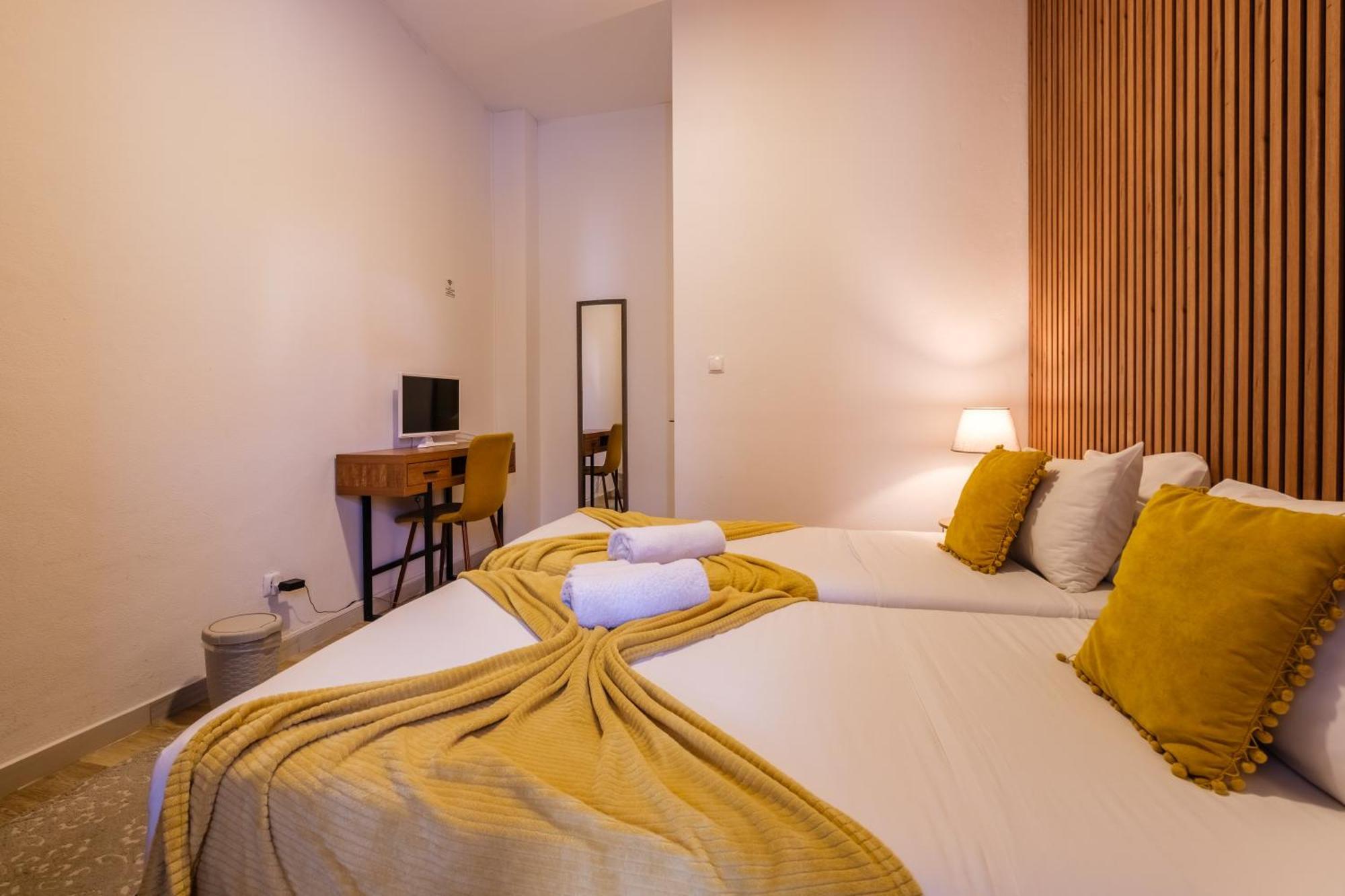 Victoria Guest House Фурнаш Екстер'єр фото